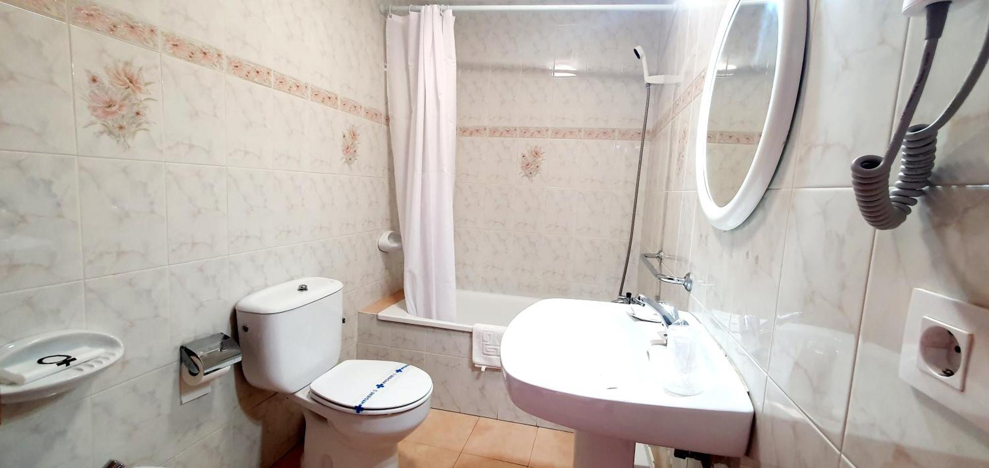 ホテル Sidreria La Casa Abajo ラ・フランカ エクステリア 写真