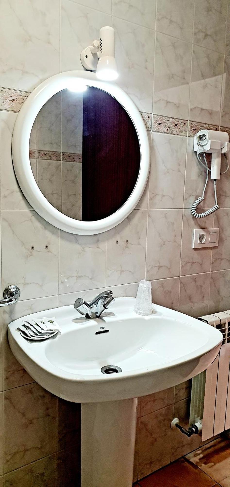 ホテル Sidreria La Casa Abajo ラ・フランカ エクステリア 写真